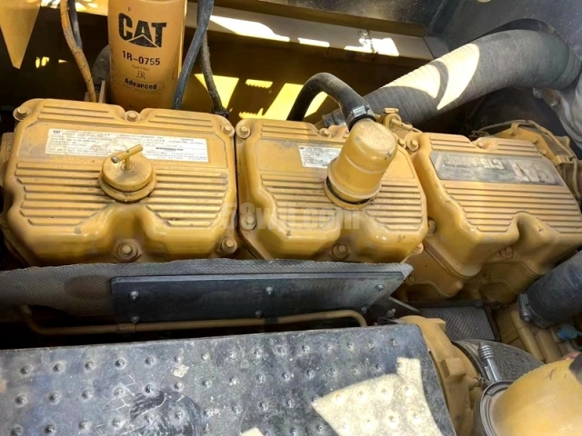 Caterpillar 374D 