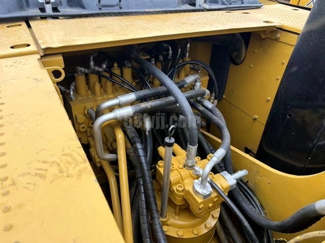 Caterpillar 320D 