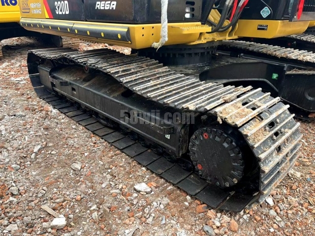 Caterpillar 320D 