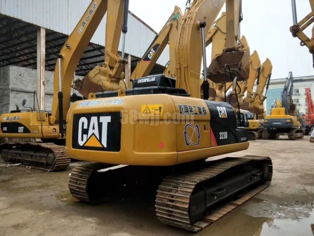 Caterpillar 323D 