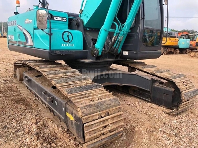 Kobelco 200D 