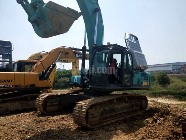 Kobelco SK380D 