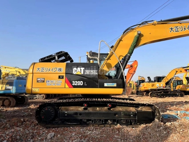 Caterpillar 320DL 