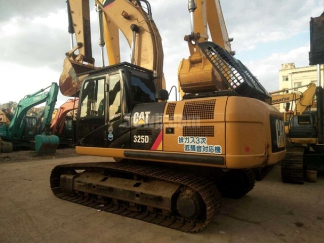 Caterpillar 325D 