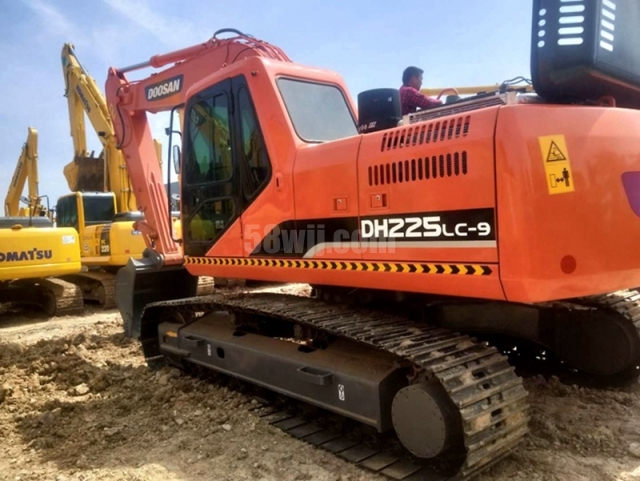 Doosan DH225-9 