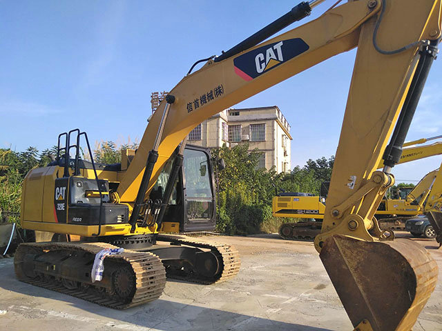 Caterpillar 320EL 