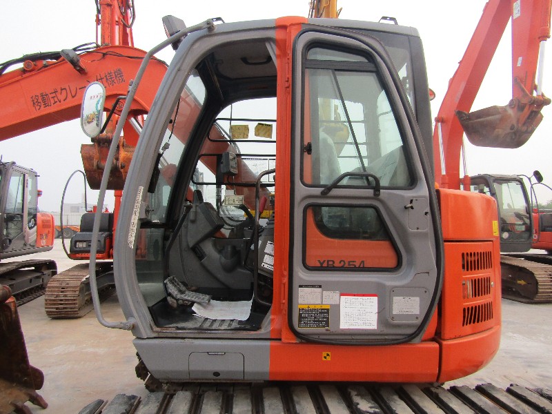 Hitachi ZX75US-A 