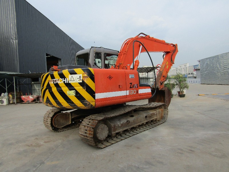 Hitachi ZX130 