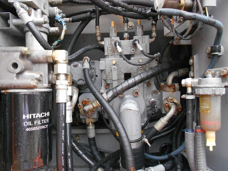 Hitachi ZX160 