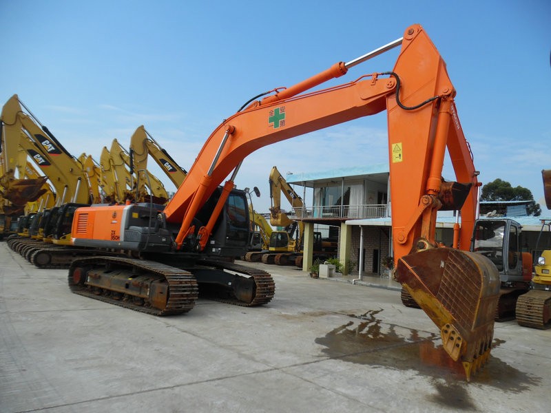 Hitachi ZX350H 