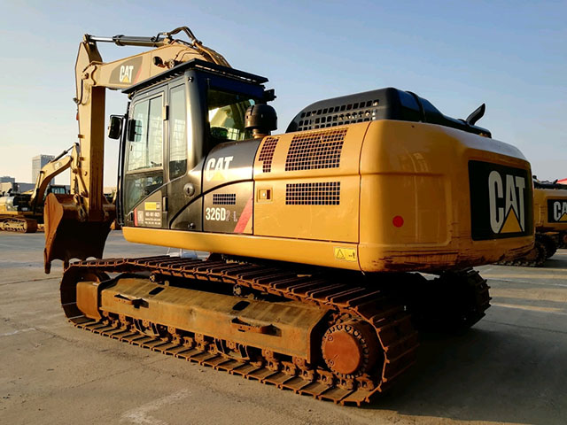 Caterpillar 326D2 