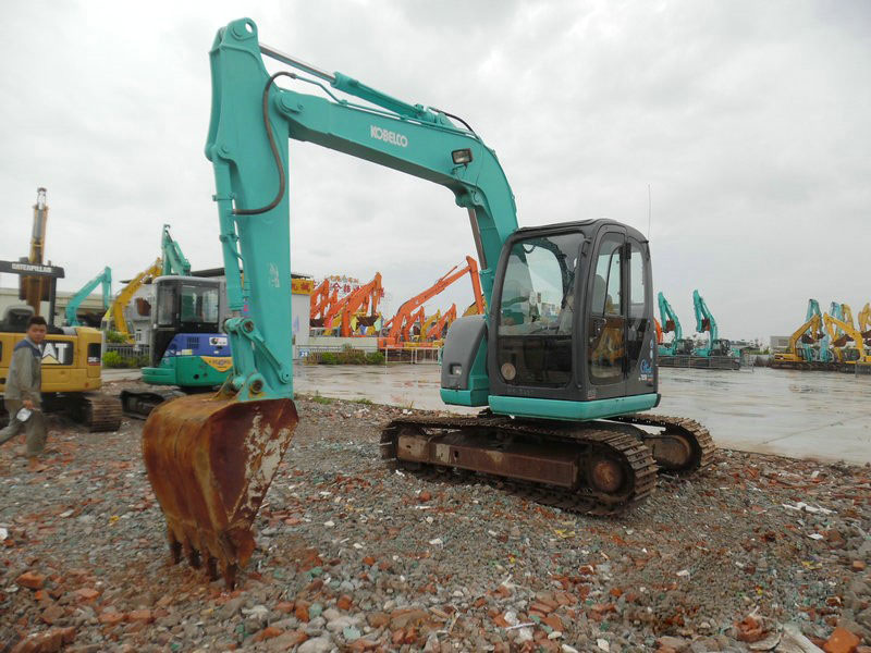 Kobelco SK70SR 