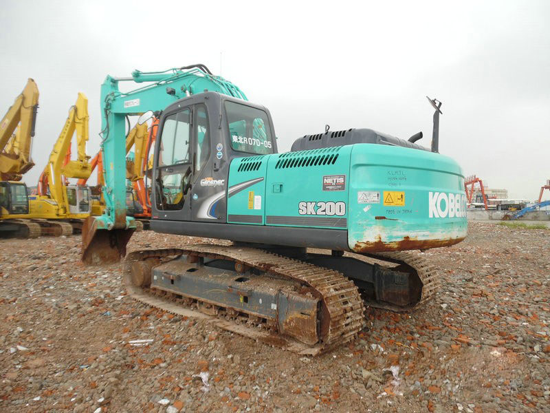 Kobelco SK200-8 