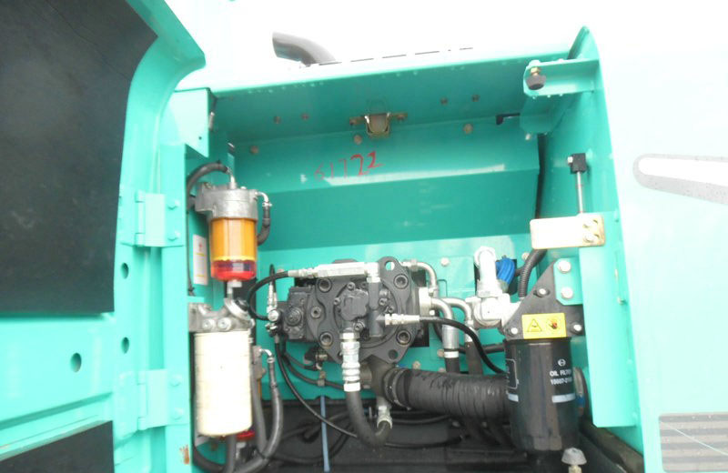 Kobelco SK200-8 