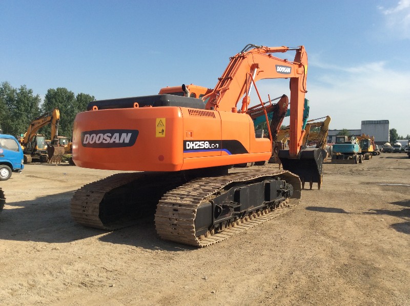 Doosan DH258-7 