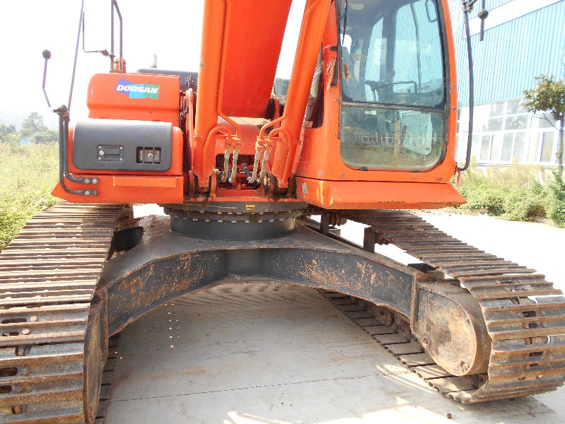 Doosan DX260 