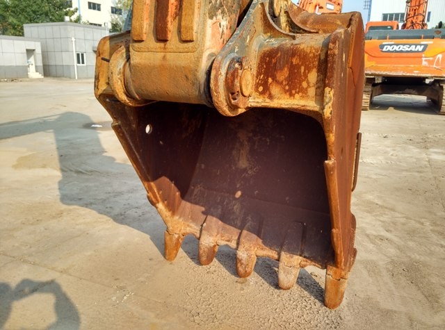 Doosan DX300 