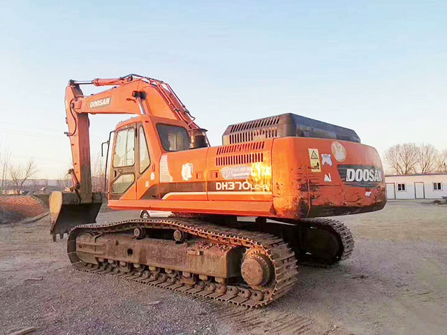 Doosan DH370-9 