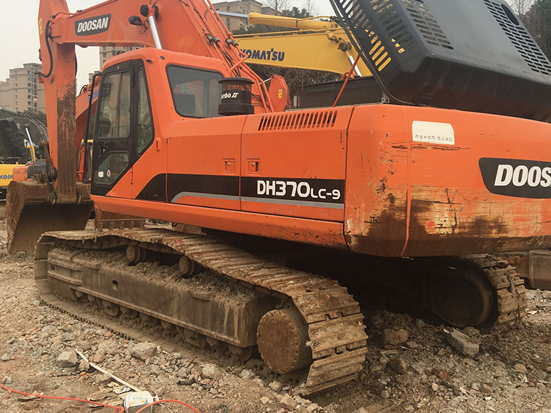 Doosan DH370-9 