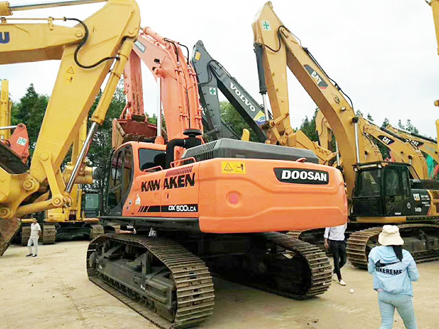 Doosan DX500 