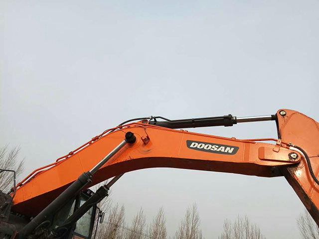 Doosan DX520LC-9C 