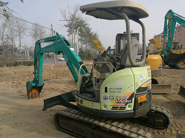 Yanmar Vio30-5