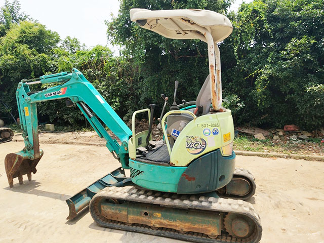 Yanmar Vio20-3